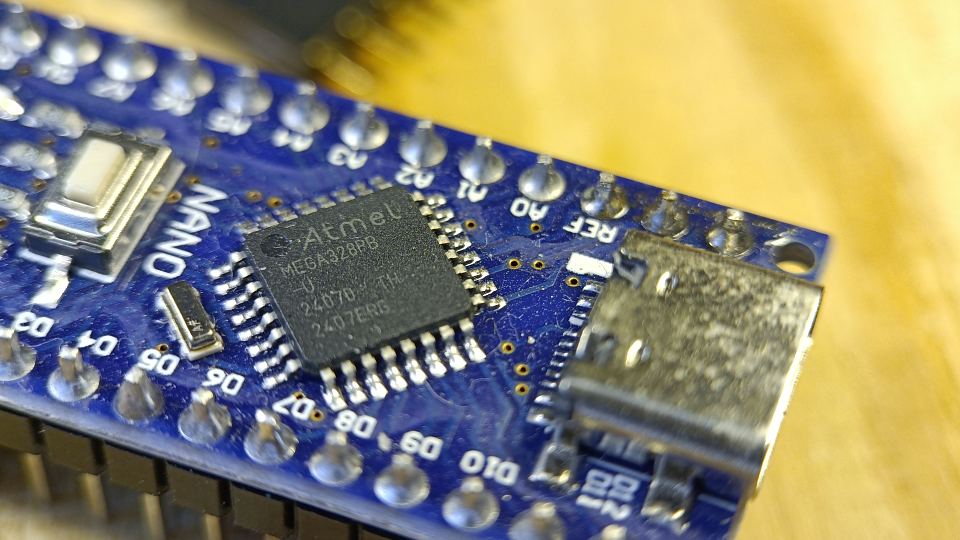 Mikrokontroller ATmega328P