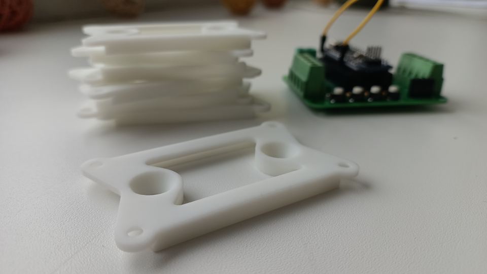 Laiendusplaadi kronstein DIN liistule